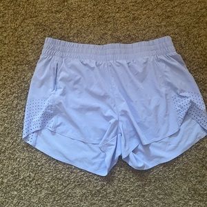 Athleta Hustle 3” short Victorian Periwinkle
